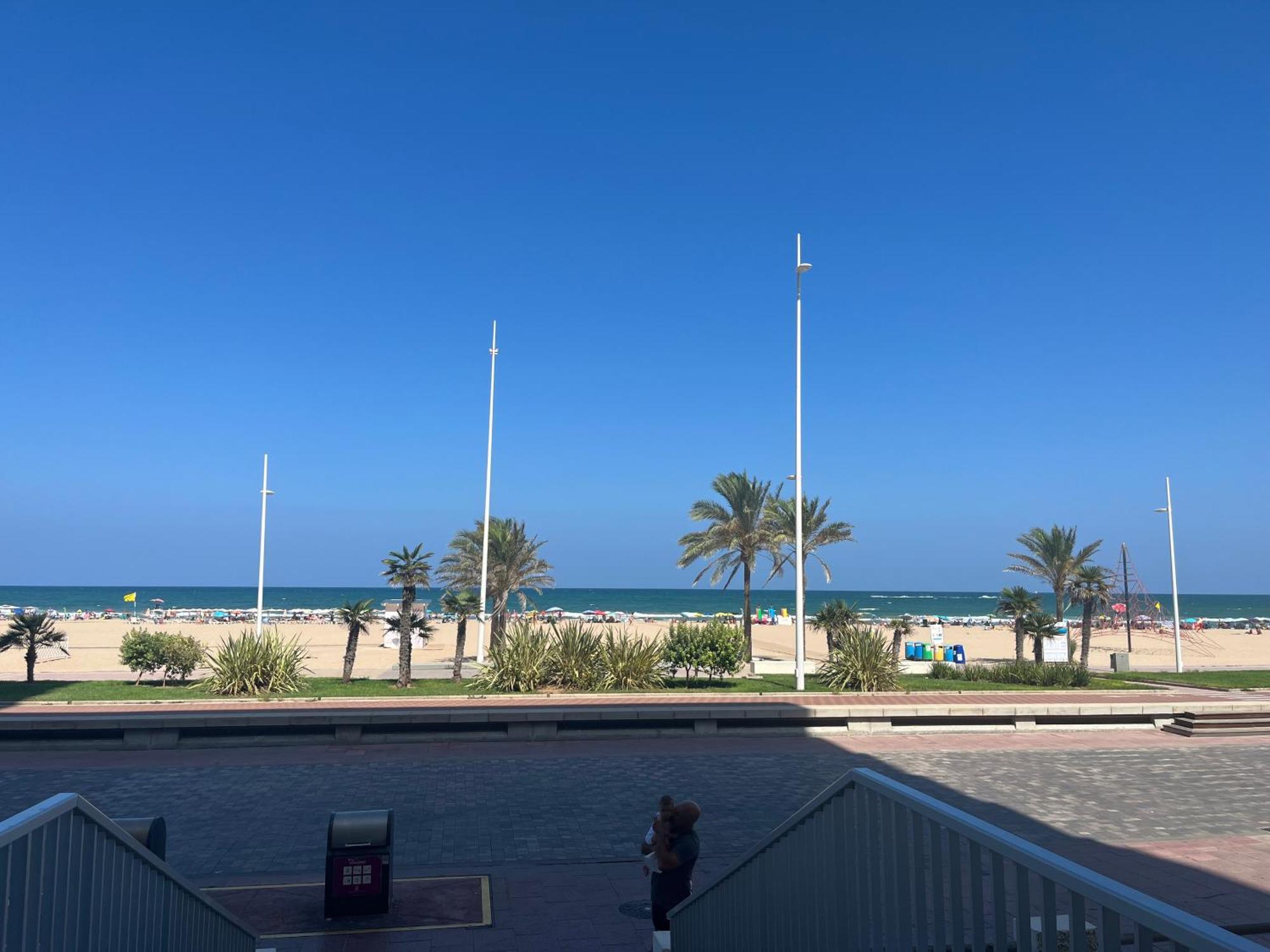 Apartamento 1ª Linea De Playa - Con Piscina Y Parking Playa de Gandia Buitenkant foto